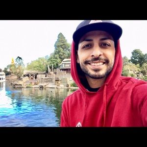 Meet your Posher, Anthony